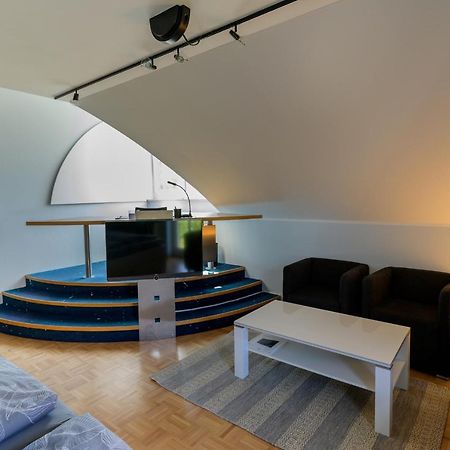 Stadthaus Seeblick E75 ฟรีดริชส์ฮาเฟน ภายนอก รูปภาพ